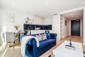 New Riverside Apt sleeps 5 Easy to tour London